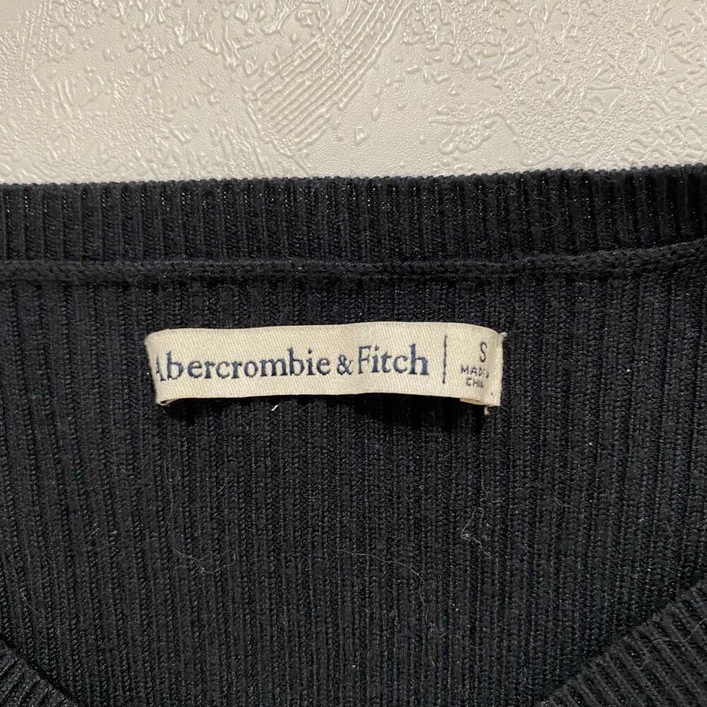 Abercrombie & Fitch Black Ribbed Cropped Cardigan Sweater Small - Picture 4 of 6